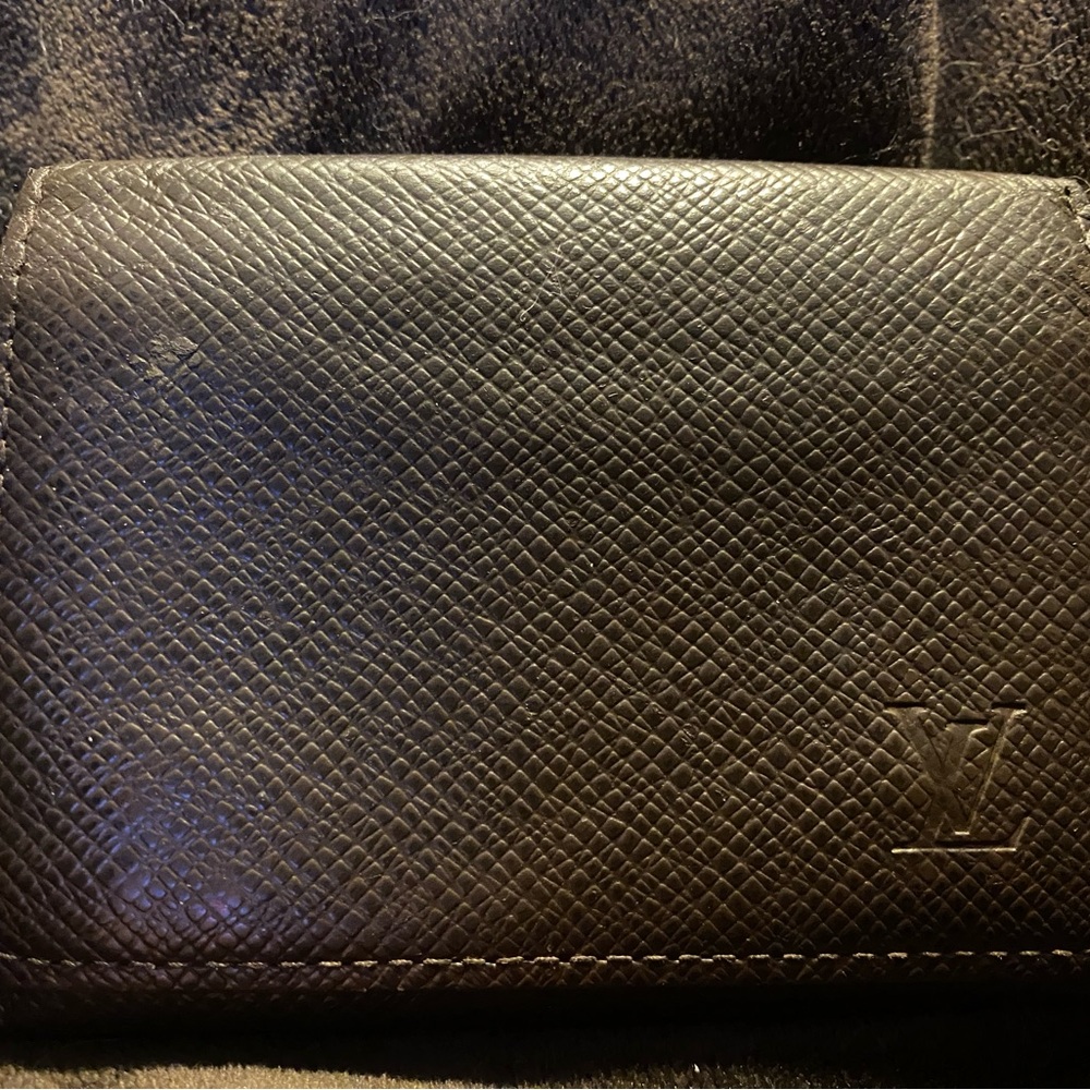 Louis Vuitton, Roman stud men’s card wallet - Picture 4 of 4